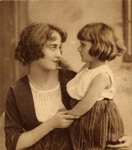 mother-daughterfrench