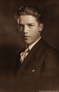 1930s-portrait-young-man